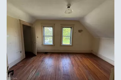 1911 Pointview Avenue, Youngstown, OH 44502 - Photo 10