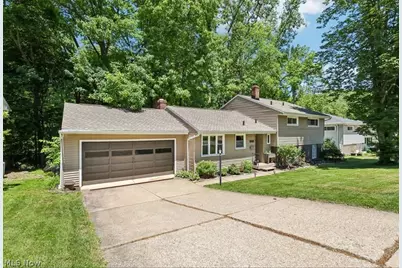 1593 Kingsley Avenue, Akron, OH 44313 - Photo 2