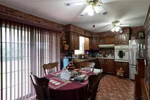 100 Vicky Ln, Heath, OH 43056 - Photo 8