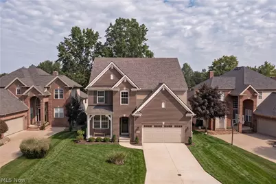 34244 Crown Colony Drive, Avon, OH 44011 - Photo 2