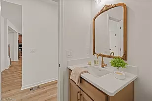 34244 Crown Colony Dr, Avon, OH 44011 - Photo 26