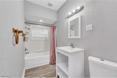 3721 W 33rd Street #2/UP, Loveland, OH 44109 - Photo 14