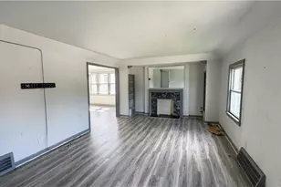 14901 Milverton Rd, Loveland, OH 44120 - Photo 4