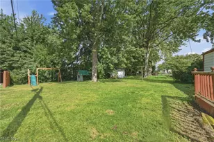 225 19th St NE, Massillon, OH 44646 - Photo 6