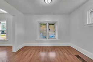 1296 W Wilbeth Rd, Akron, OH 44314 - Photo 8