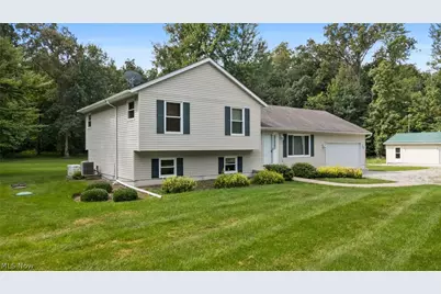 4033 Court Road, Wakeman, OH 44889 - Photo 2
