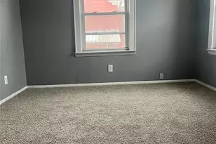 1071 Fairbanks Pl, Akron, OH 44306 - Photo 8