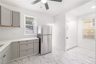3207 W 97th St, Loveland, OH 44102 - Photo 10