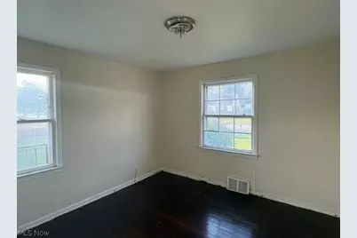 15807 Harvard Avenue, Loveland, OH 44128 - Photo 14