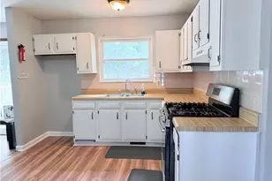 1750 Oneida Ave, Cuyahoga Falls, OH 44221 - Photo 6