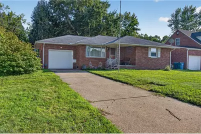 2540 E 35th Street, Lorain, OH 44055 - Photo 4