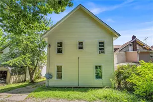 94 Broad St, Akron, OH 44305 - Photo 16