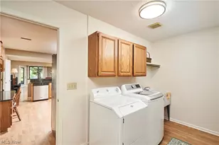 1782 Brookwood Dr, Akron, OH 44313 - Photo 14