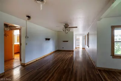 1843 SE Brightwood Road, New Philadelphia, OH 44663 - Photo 14