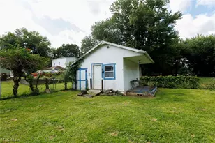 1843 SE Brightwood Rd, New Philadelphia, OH 44663 - Photo 4