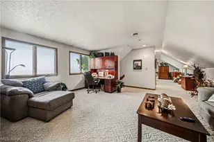37725 Lakeshore Blvd, Eastlake, OH 44095 - Photo 30
