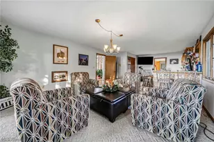 37725 Lakeshore Blvd, Eastlake, OH 44095 - Photo 18