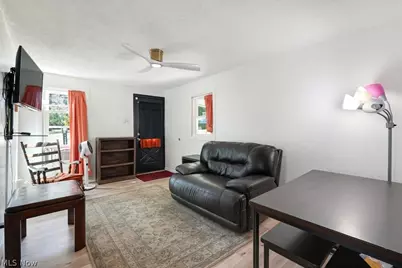 1362 Yellowstone Avenue, Akron, OH 44310 - Photo 6