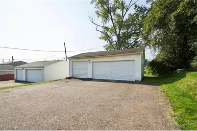 1622 31st Street NE, Canton, OH 44714 - Photo 24