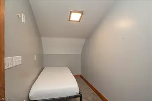 8178 Navarre Rd SW, Massillon, OH 44646 - Photo 20