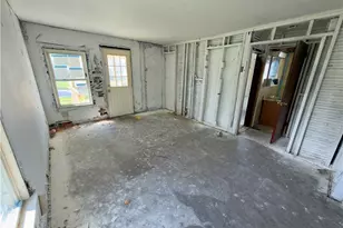 431 Idaho Ave, Lorain, OH 44052 - Photo 6