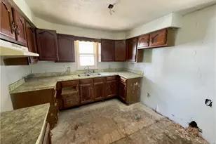 431 Idaho Ave, Lorain, OH 44052 - Photo 10