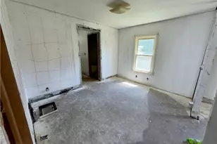 431 Idaho Ave, Lorain, OH 44052 - Photo 12