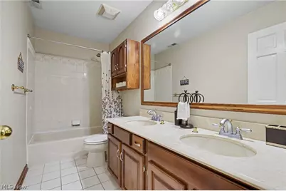 1295 Connecticut Woods Drive, Hudson, OH 44236 - Photo 26