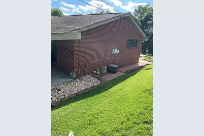 16891 Harding Avenue, East Liverpool, OH 43920 - Photo 4