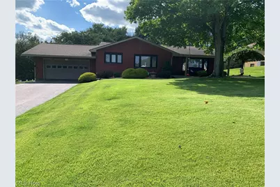 16891 Harding Avenue, East Liverpool, OH 43920 - Photo 1