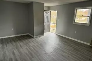 740 Princeton Ave, Zanesville, OH 43701 - Photo 2