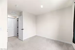 1670 N Eckert Ln, Akron, OH 44313 - Photo 30