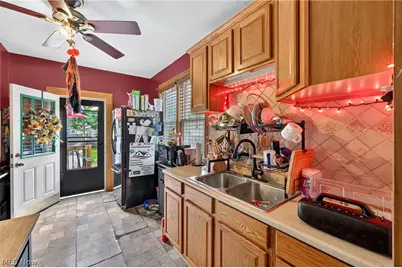 3525 W 49th Street, Loveland, OH 44102 - Photo 18