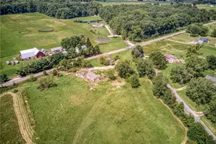 3746 McClintocksburg Rd, Diamond, OH 44412 - Photo 14