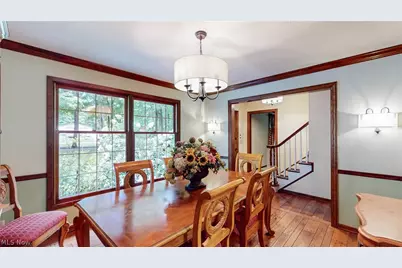 17099 Creighton Drive, Chagrin Falls, OH 44023 - Photo 6