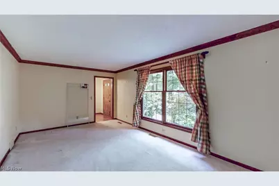 17099 Creighton Drive, Chagrin Falls, OH 44023 - Photo 8