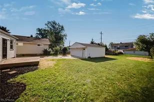 31508 Daniel Dr, Willowick, OH 44095 - Photo 22