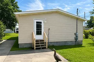 723 W Livingston Ave, Crestline, OH 44827 - Photo 20