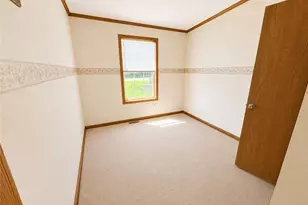 723 W Livingston Ave, Crestline, OH 44827 - Photo 2