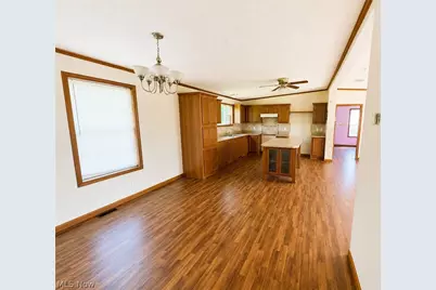 723 W Livingston Avenue, Crestline, OH 44827 - Photo 18