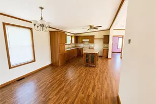 723 W Livingston Ave, Crestline, OH 44827 - Photo 18