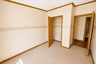 723 W Livingston Ave, Crestline, OH 44827 - Photo 10