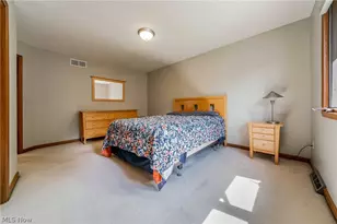 4084 Shelly Dr, Green Hills, OH 44131 - Photo 26