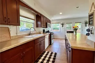 4287 Woodleigh Ln, Austintown, OH 44511 - Photo 12
