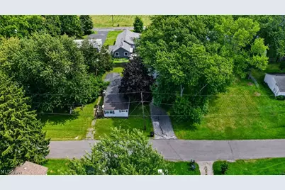 1411 Easton Avenue, Madison, OH 44057 - Photo 8