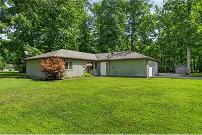 731 Lark Court, Rock Creek, OH 44084 - Photo 2