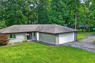 731 Lark Ct, Rock Creek, OH 44084 - Photo 44