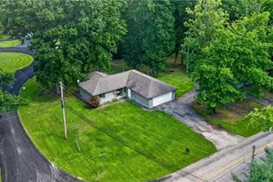 731 Lark Ct, Rock Creek, OH 44084 - Photo 42