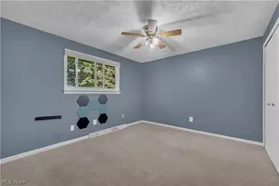 6033 Harrison St, Mentor, OH 44060 - Photo 12