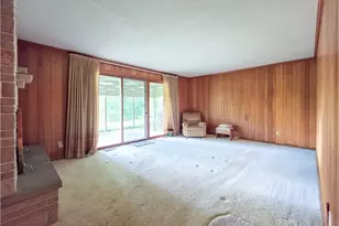 1815 Glenmont Dr NW, Canton, OH 44708 - Photo 8